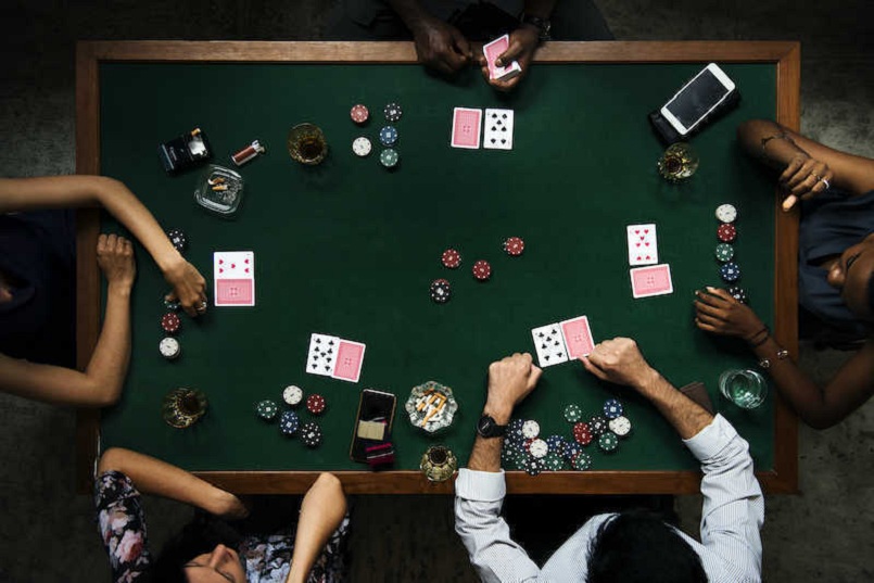 Game Poker có luật chơi khá đơn giản